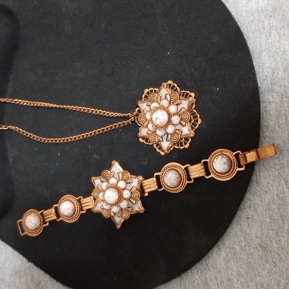 Copper Set - Picture 5 of 6